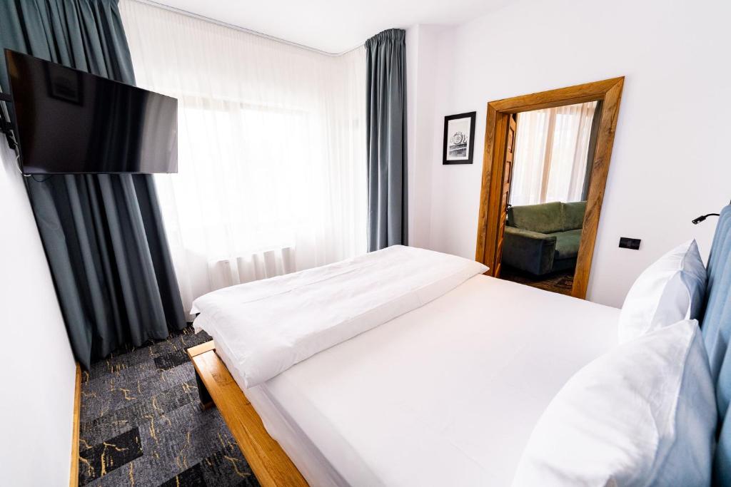 HOW Boutique and Hotel - Resim 16