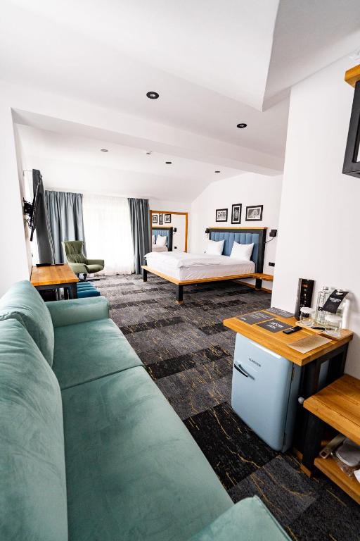 HOW Boutique and Hotel - Resim 1