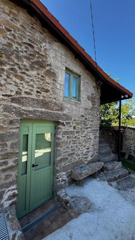 Casa Grande de Cristosende - Two-Bedroom Townhouse