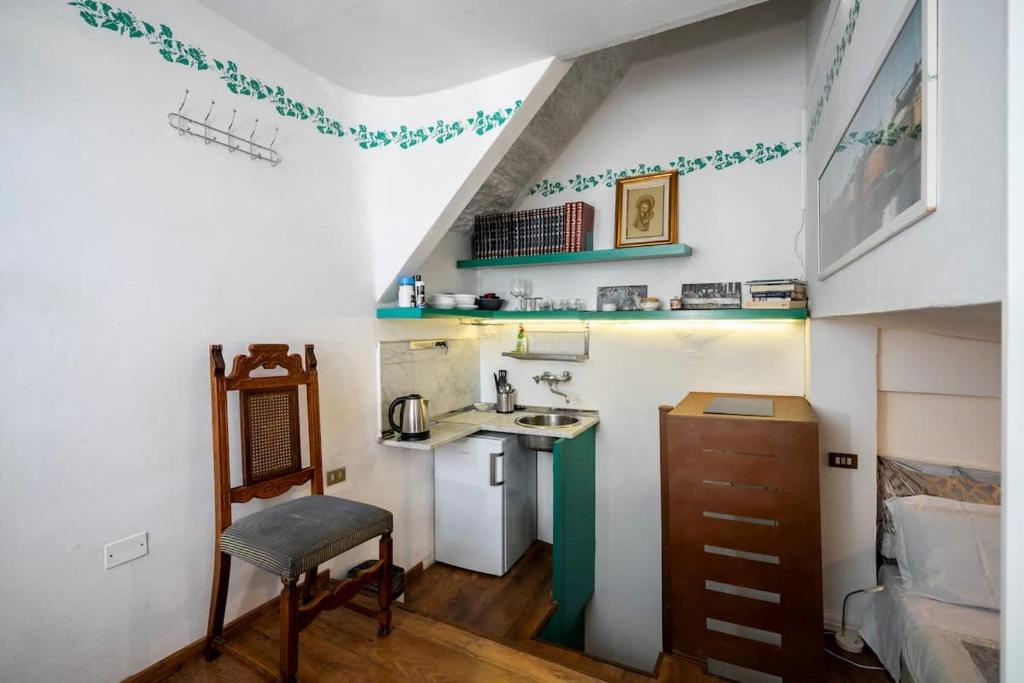 12 Duomo - Monolocale centrale e silenzioso - Resim 3