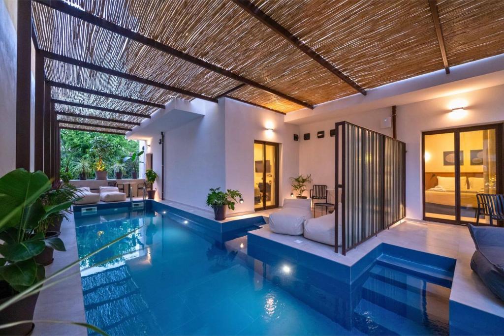 Achinos - Kalamata Mediterranean Suites - Resim 2