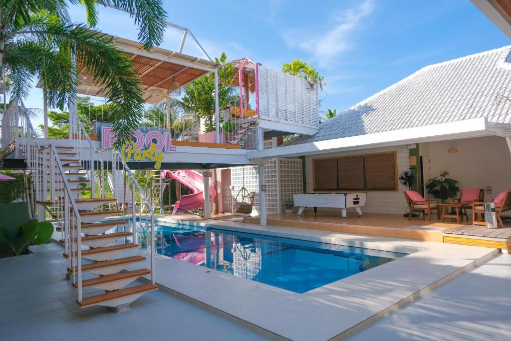 Πισίνα στο ή κοντά στο เธอ วิลล่า THER villa