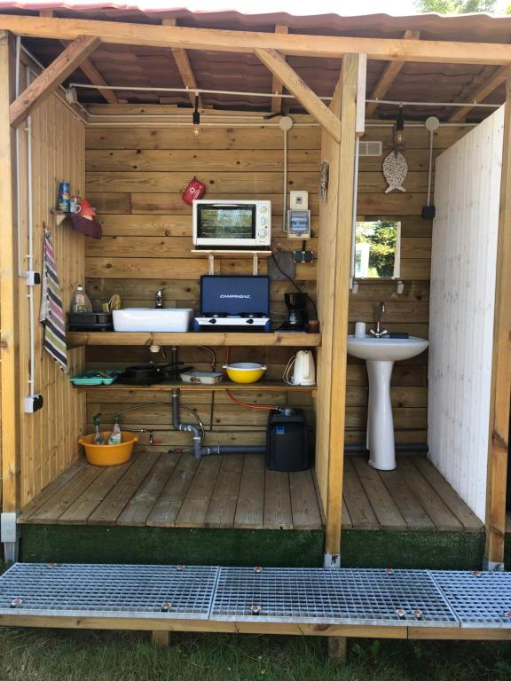 Fotografie z fotogalerie ubytování PARKING pour petit transporteur de passage, calme no stress assuré v destinaci Saint-Sever