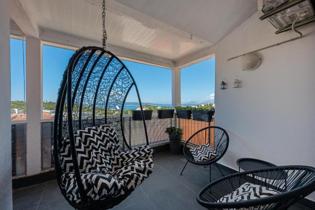 Aurea Mare Makarska-3BR, Sea View & Prime Location