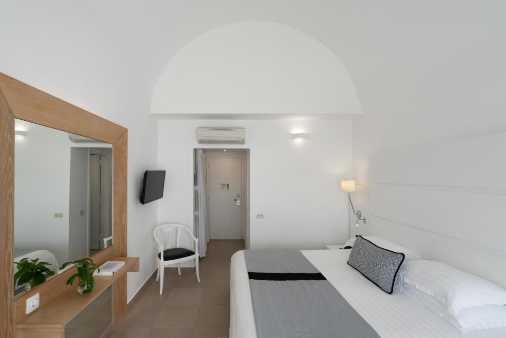 Aressana Spa Hotel & Suites - Small Luxury Hotels of the World - 3