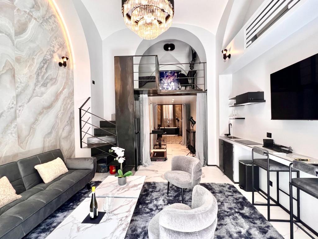 Romantic Rome Suite Aureliana