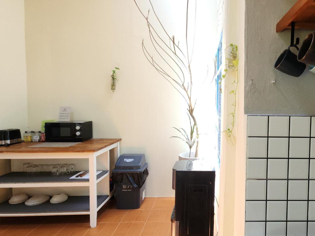 Baan Hinlad Home and Hostel - 16