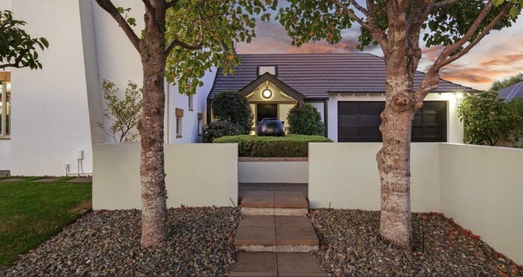 The Light Inn - Resim 9