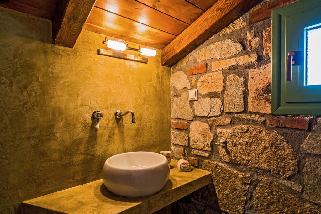 Mediterraneo Luxury Suites Halkidiki - 9