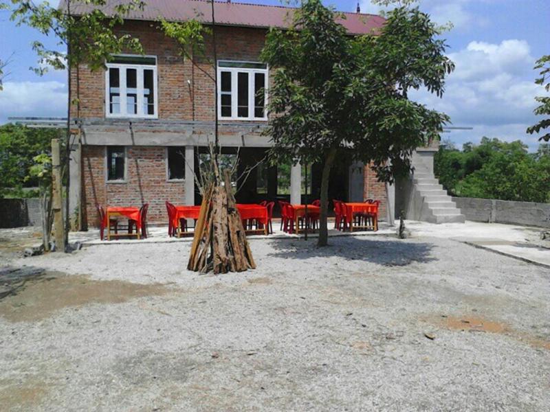 Cuc Phuong Bungalow - Single Bed In Mixed Dormitory Room