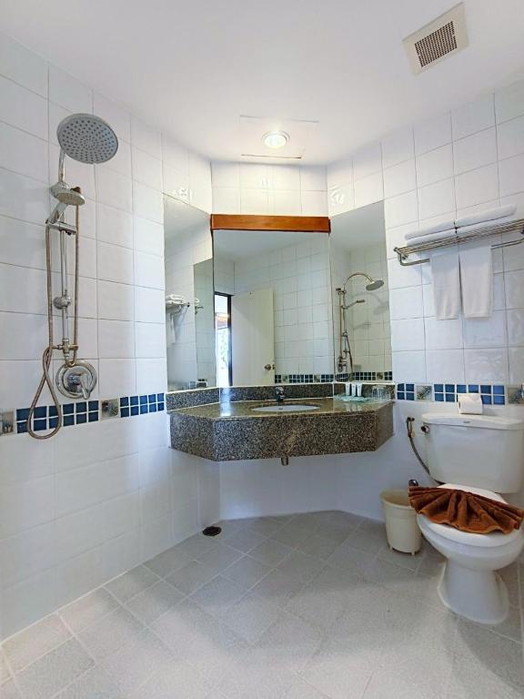 C & N Hotel Patong, Phuket - Resim 25