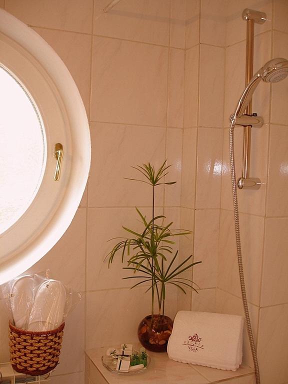 Villa-Hotel Escala - Resim 45