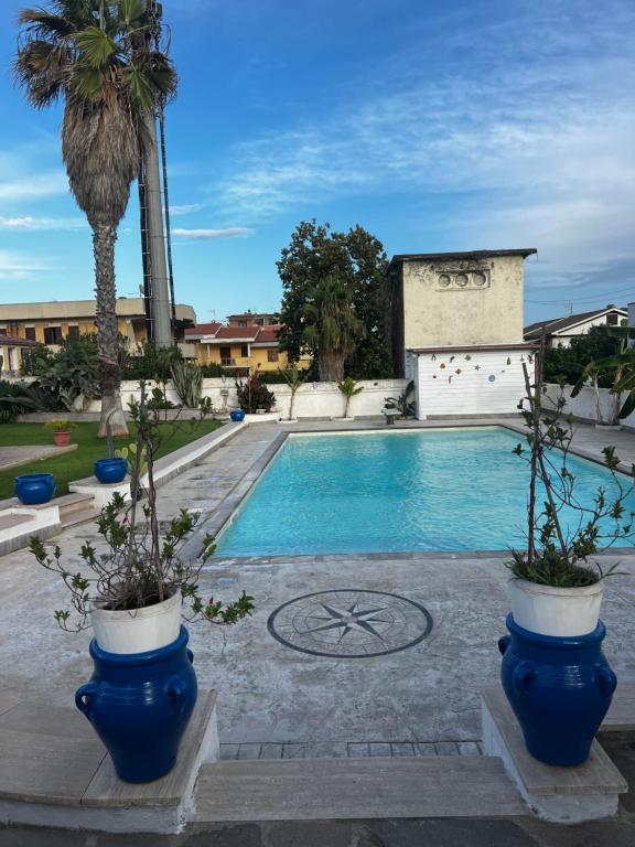 Πισίνα στο ή κοντά στο Villa LUCREZIA
