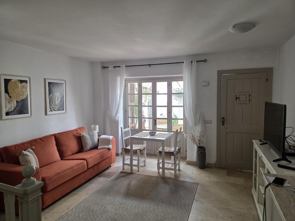 Estepona - Playa - 1 dormitorio con terraza privada EL34