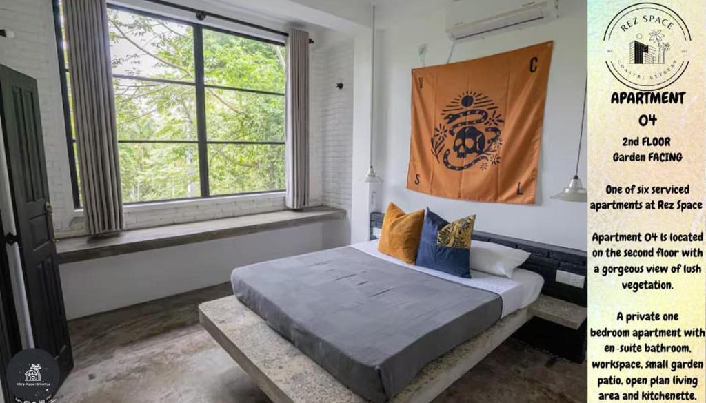 Ένα ή περισσότερα κρεβάτια σε δωμάτιο στο REZ SPACE Apartment 04