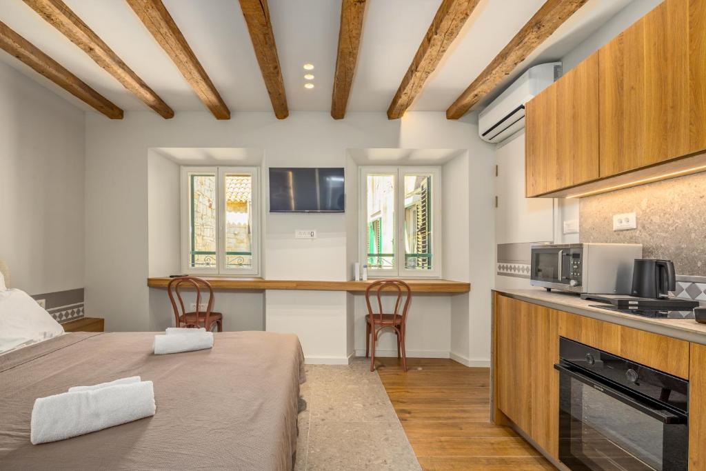 Diocletian's Suites Centre Palace - Resim 7