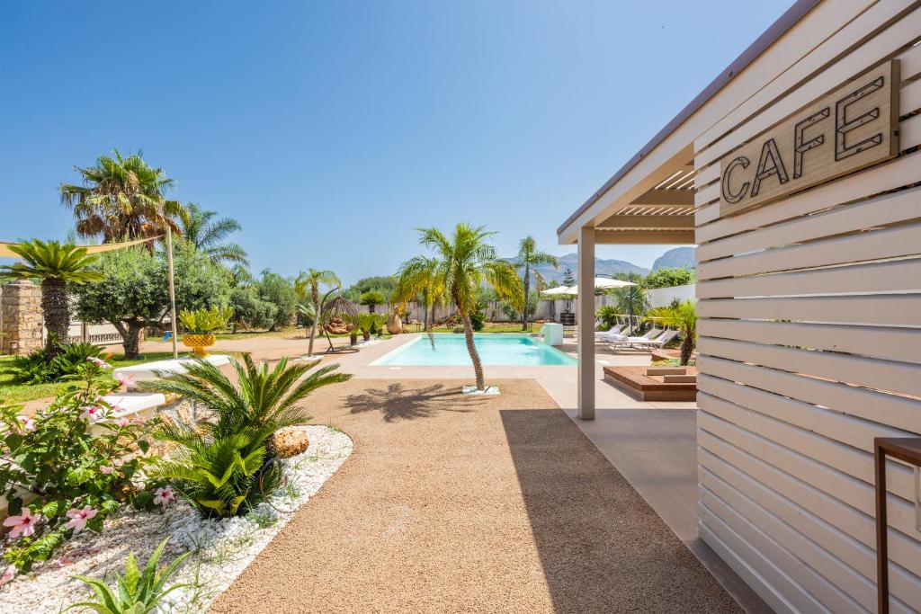 14th Oasis Family Room In Villa With Pool Near Palermo