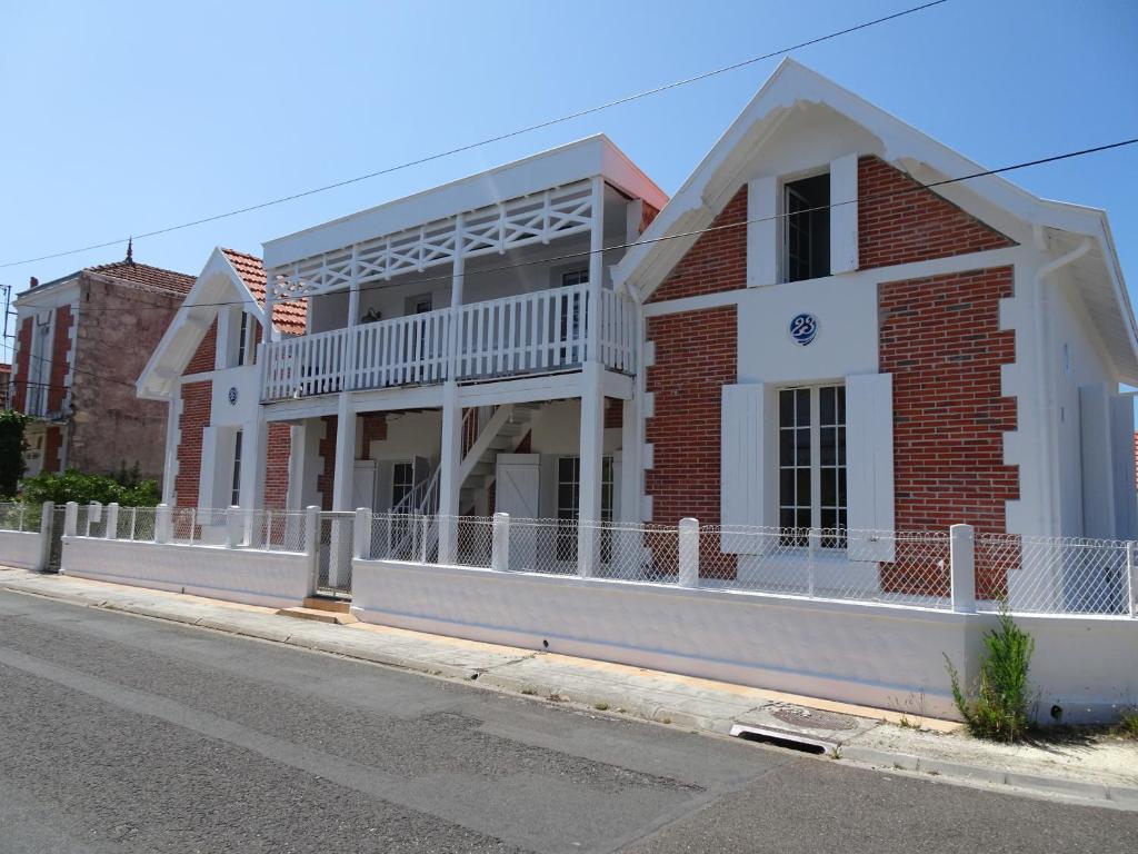 Φωτογραφία από το άλμπουμ του 23 σε Soulac-sur-Mer