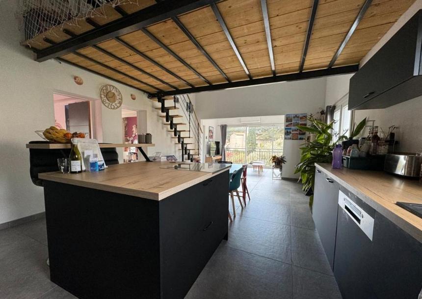 Gallery image of appartement bord de mer 13620 carry le rouet in Carry-le-Rouet
