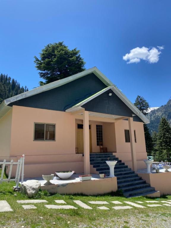 Galeriebild der Unterkunft Ashwood Cottage in Nārān