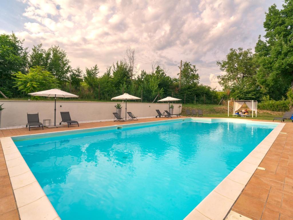 APPARTAMENTI CON PISCINA