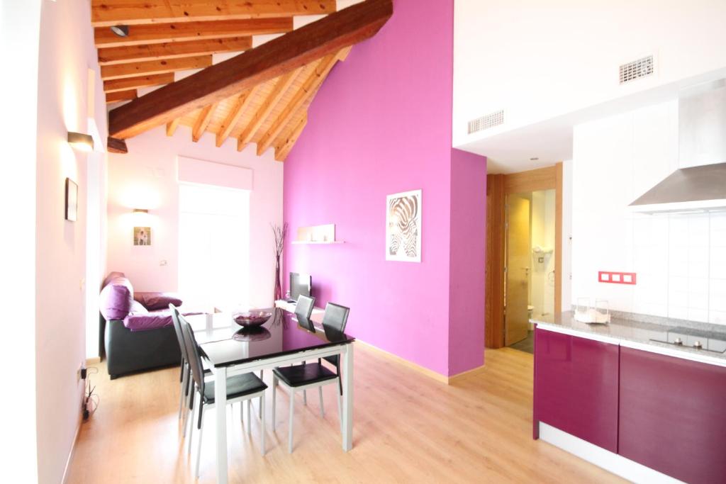 Kuchyň nebo kuchyňský kout v ubytování Apartamentos Tito San Agustin