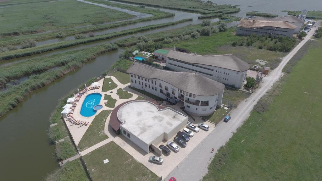 Bazén v ubytování Rio Divino nebo v jeho okolí