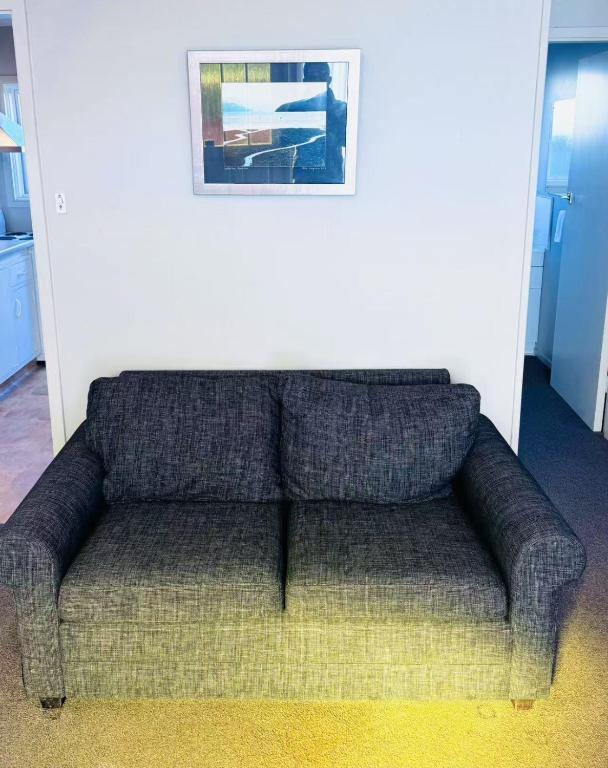 Merivale Court Family Suit - Resim 13