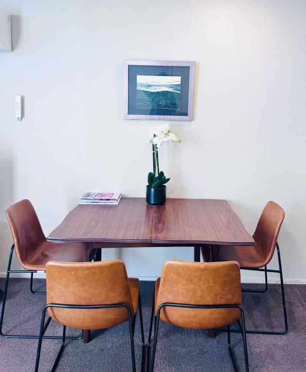 Merivale Court Family Suit - Resim 8