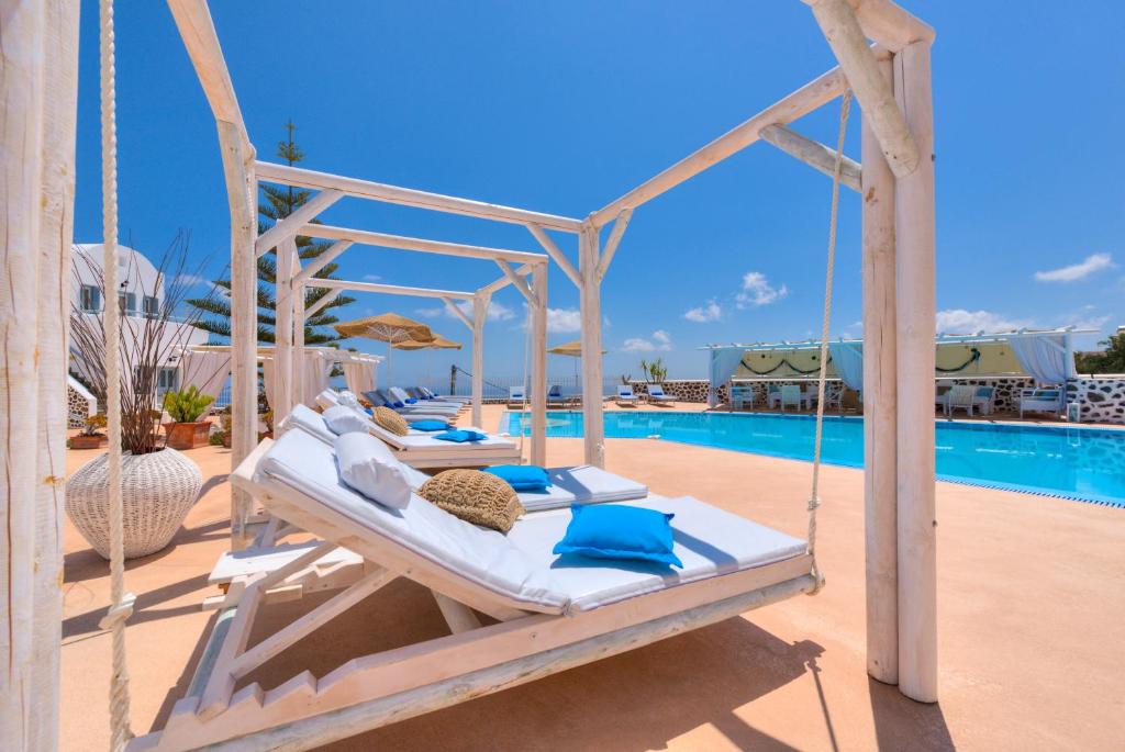 Bazén v ubytování Dream Island Hotel nebo v jeho okolí