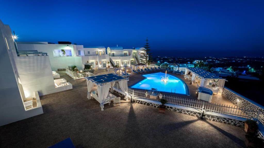 Bazén v ubytování Dream Island Hotel nebo v jeho okolí