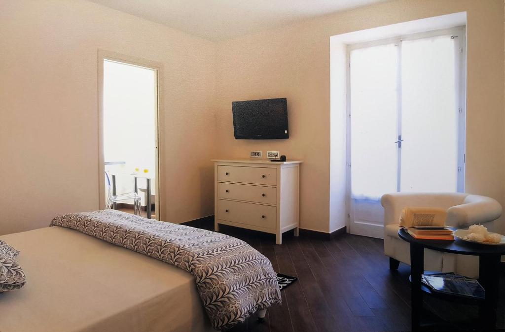 Hotel Residence Baiadelsole - Studio-appartement Met Uitzicht Op Zee