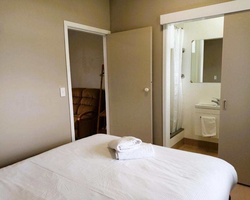 Tongariro Junction Accommodation - Resim 7