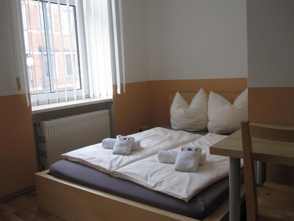 Posteľ alebo postele v izbe v ubytovaní Hotel My Bed Dresden