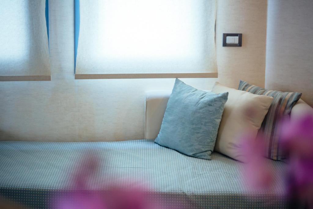 Alexandros Boutique Hotel - 4