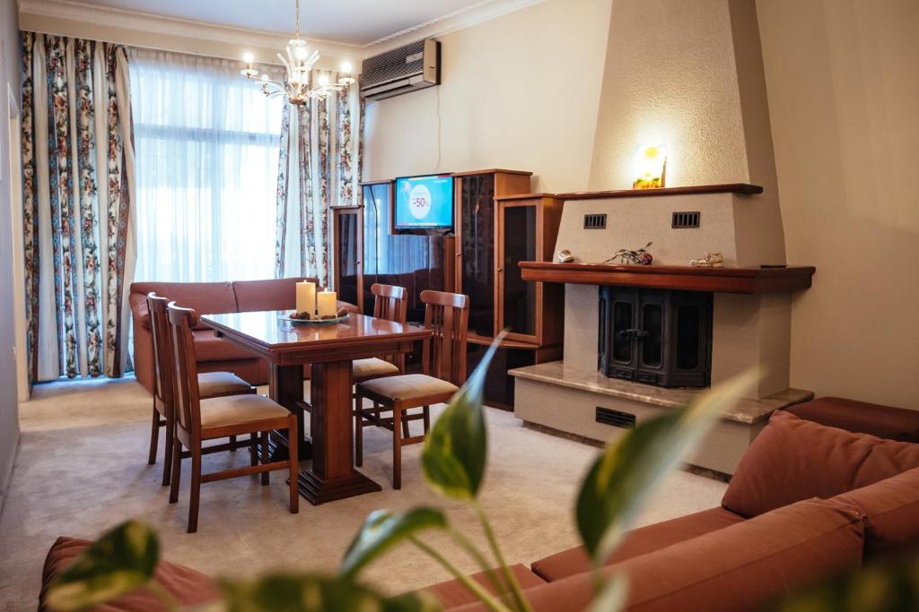 Ignatia Hotel - 