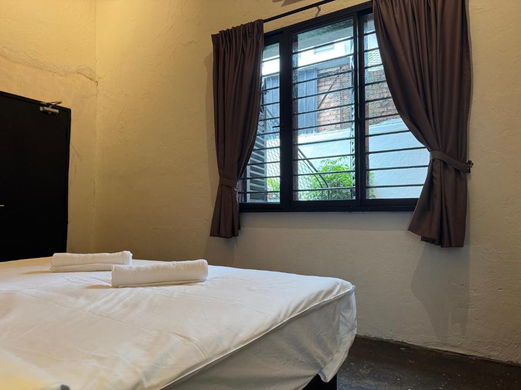 Miner's House Ipoh - Quarto Deluxe Com Cama King-size