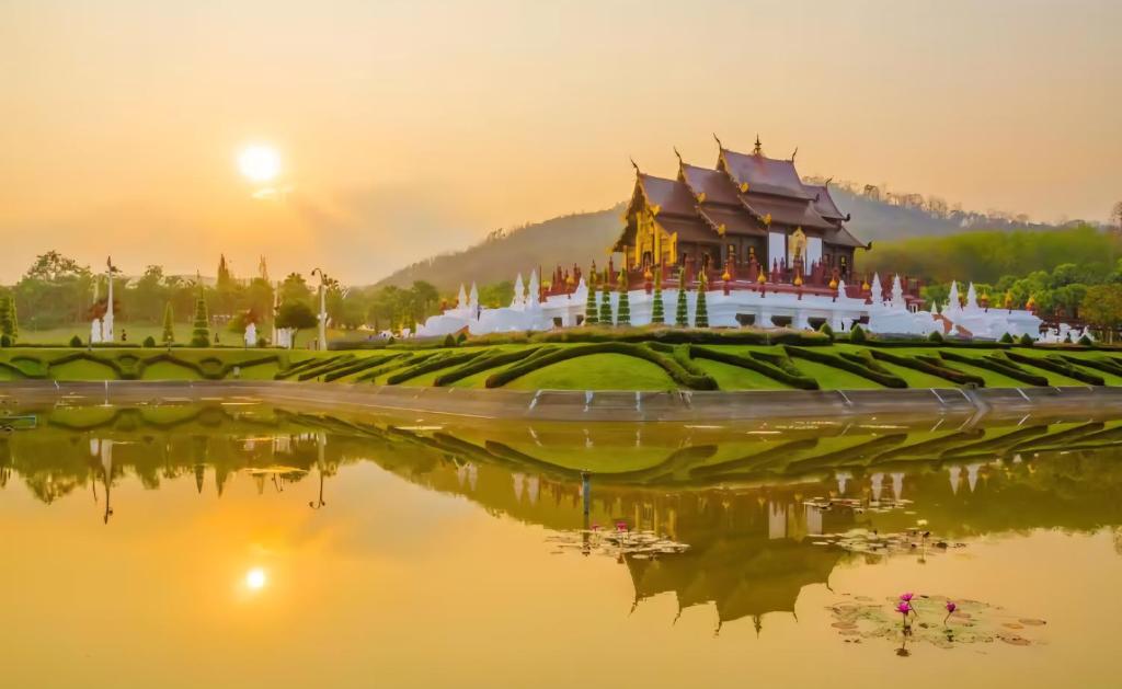 Enjoy private pool villa - Resim 7