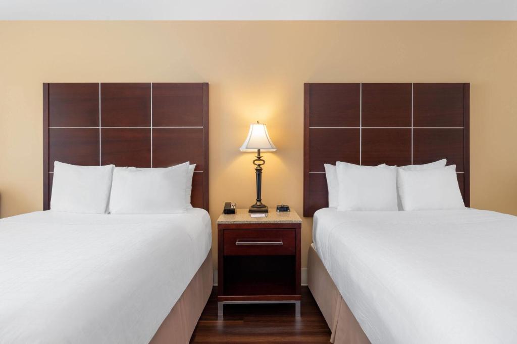 Wyndham Riverfront Hotel - Chambre Double Avec 2 Lits Doubles - Non-Fumeurs