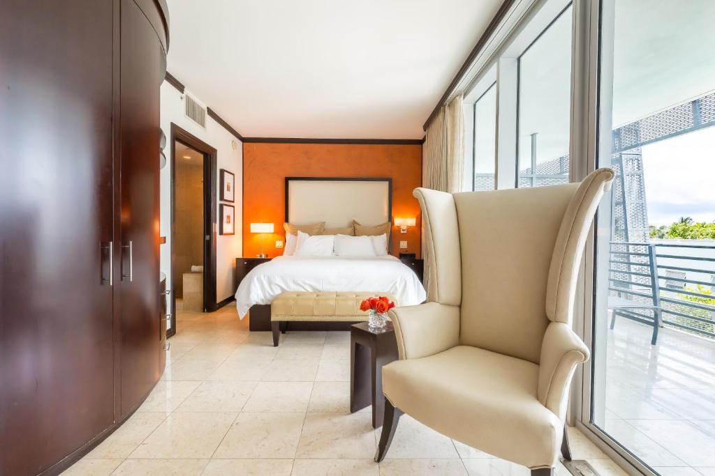 SBV Luxury Ocean Hotel Suites - Balcone Suite Vista Piscina