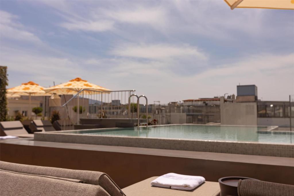 Adia Aluma Athens, Curio Collection By Hilton