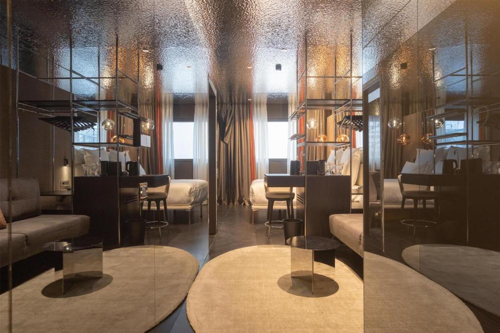 
Twin Guest Room with Sofa Bed
