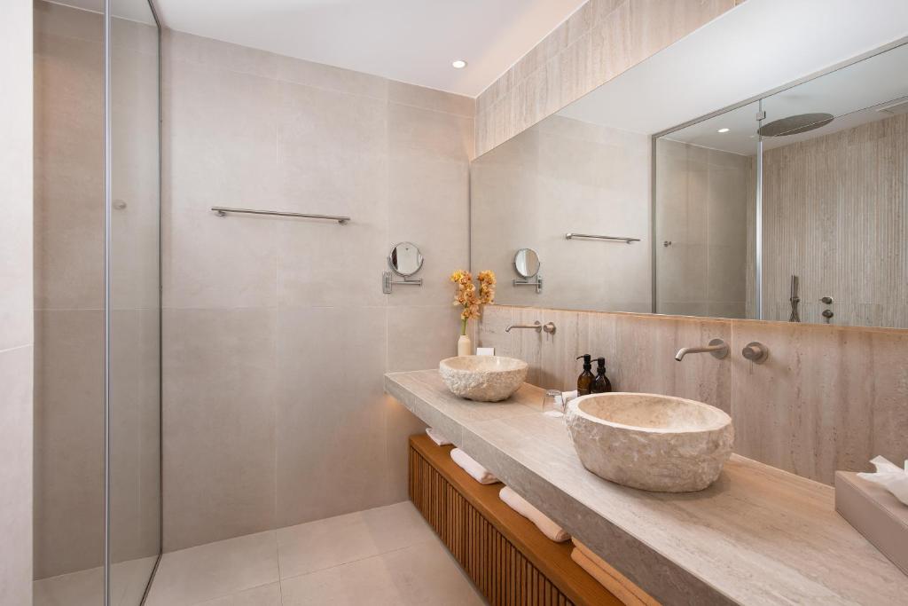 Royal Pearl Island Chios Hotel and Spa - 8