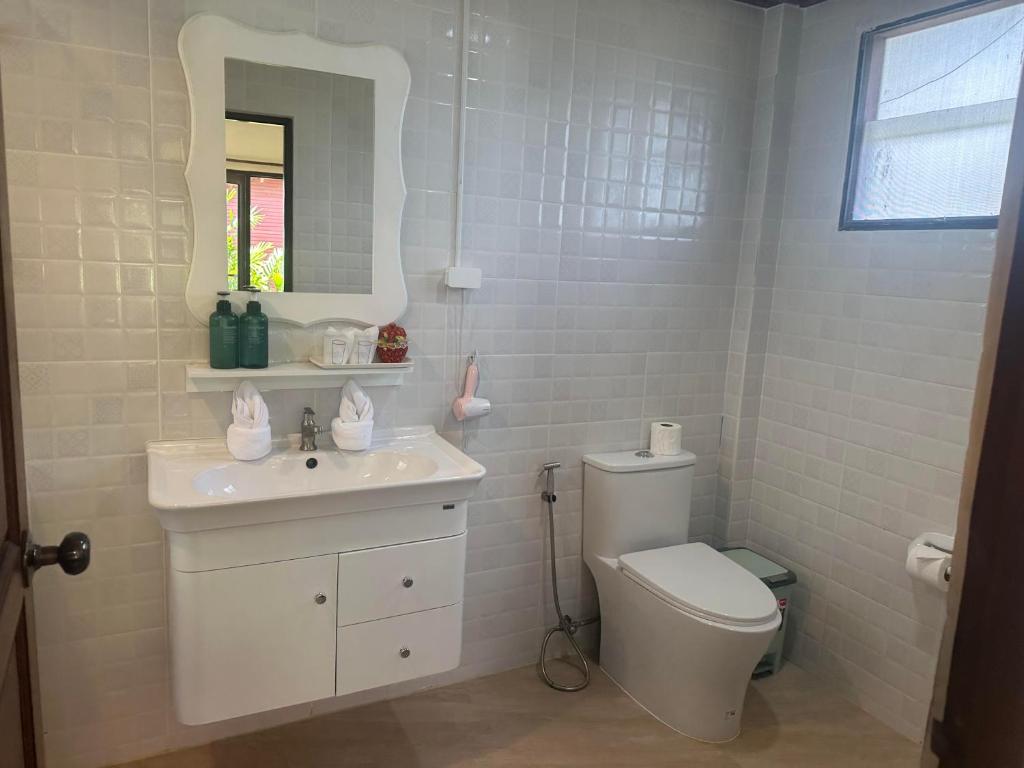 Chaweng Bliss Bungalow - 6