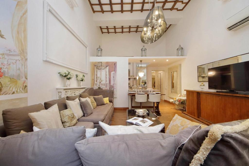 Vicolo Savelli Luxury Suites