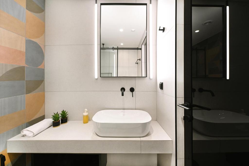 Icon Central SKG - Resim 11