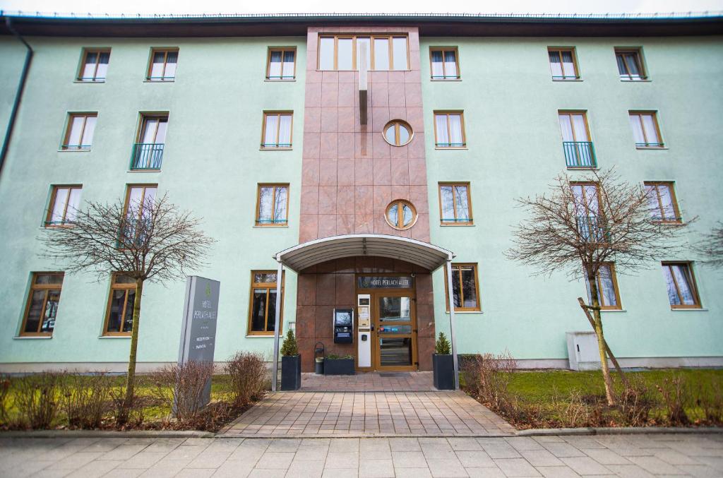 Hotel Perlach Allee by Blattl - Resim 9