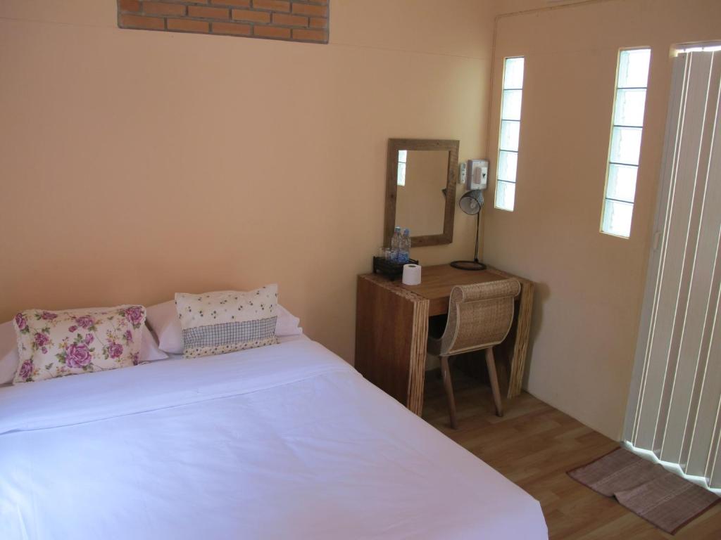 Baan Songjum - Chambre Double Standard Avec Climatisation