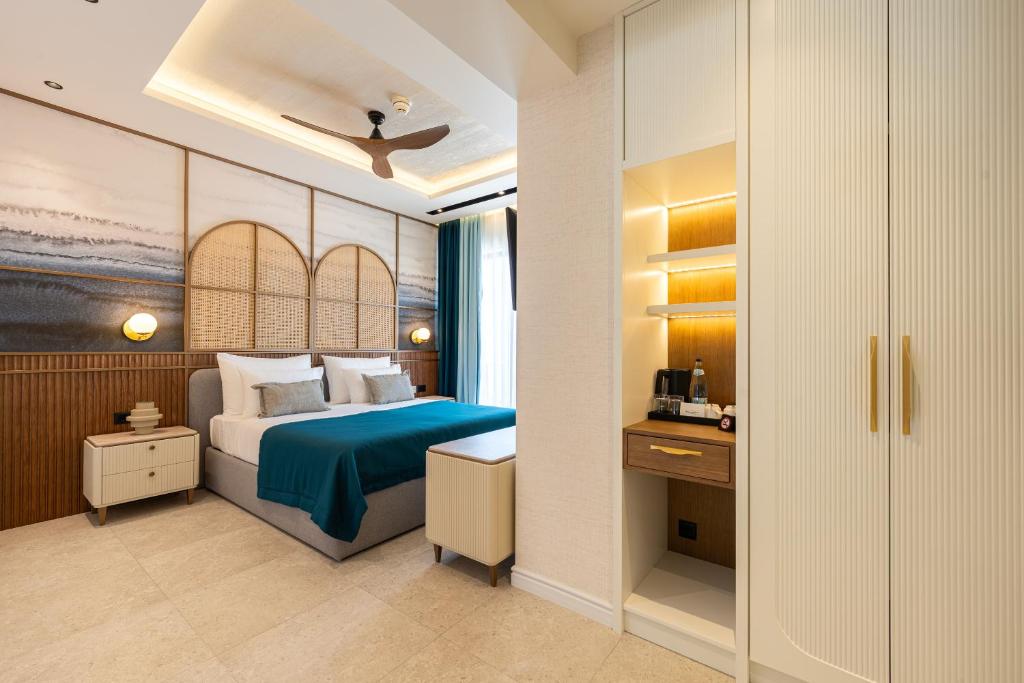 Hotel Palazzo del Mare - Essenza - Tweepersoonskamer Met Balkon En Uitzicht Op Zee