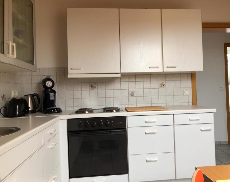 Monteur - Privat Zimmer Langerwehe Geich - Chambre Simple Avec Douche Et Toilettes Communes